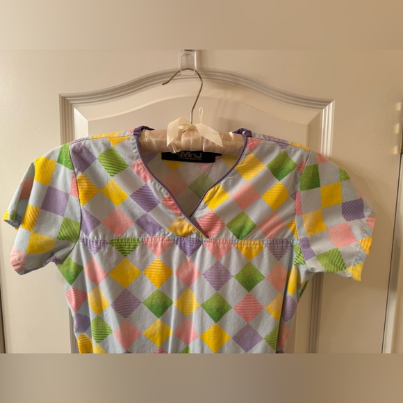 Scrub Top size XS Colorful - Picture 2 of 3